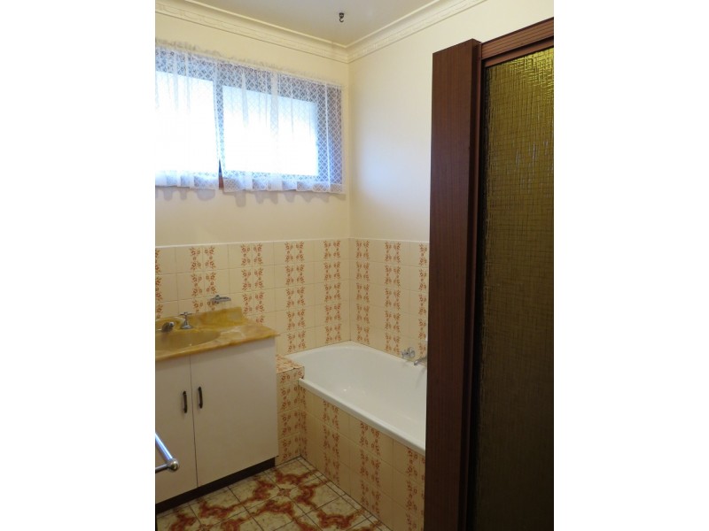 18 Mary Street, Bairnsdale VIC 3875