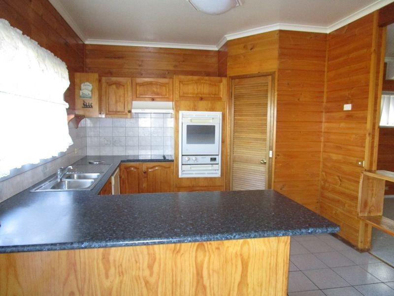 3 The Grange, Bairnsdale VIC 3875