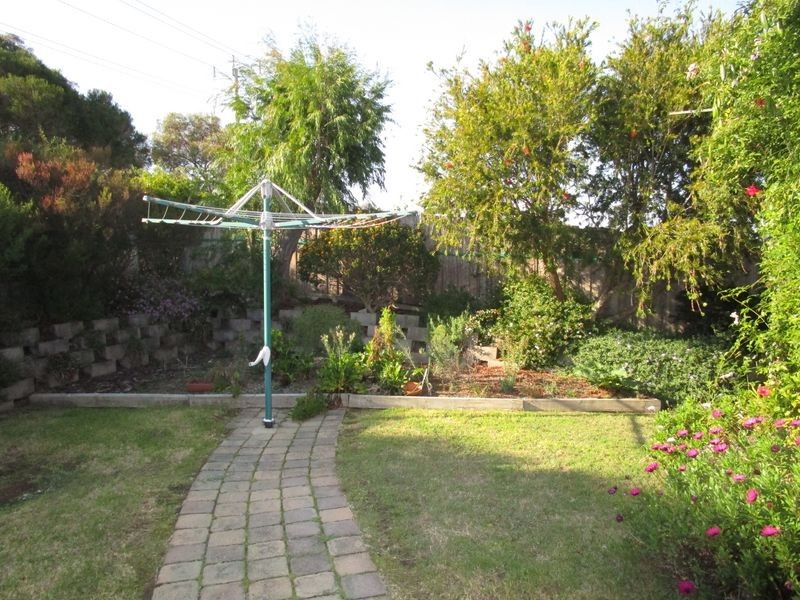 3 The Grange, Bairnsdale VIC 3875