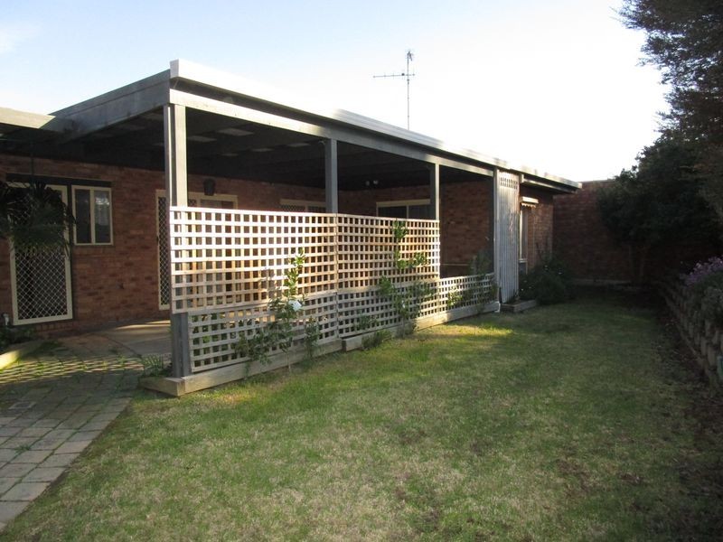 3 The Grange, Bairnsdale VIC 3875