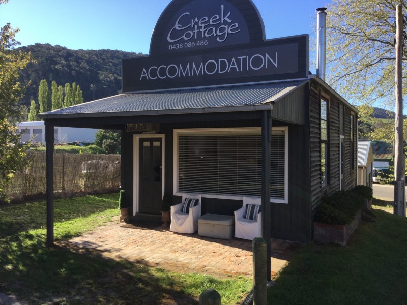 2 Creek Street, Omeo VIC 3898