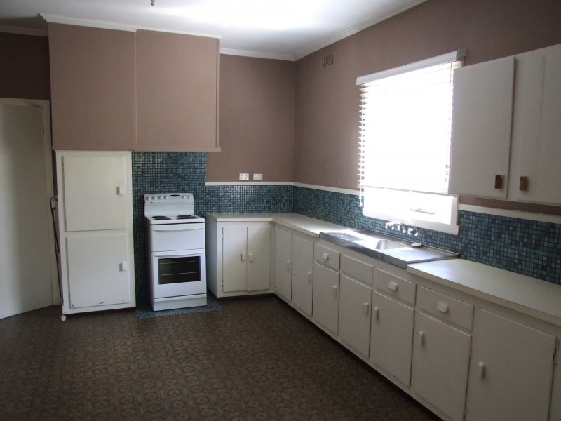 74 Goold Street, Bairnsdale VIC 3875