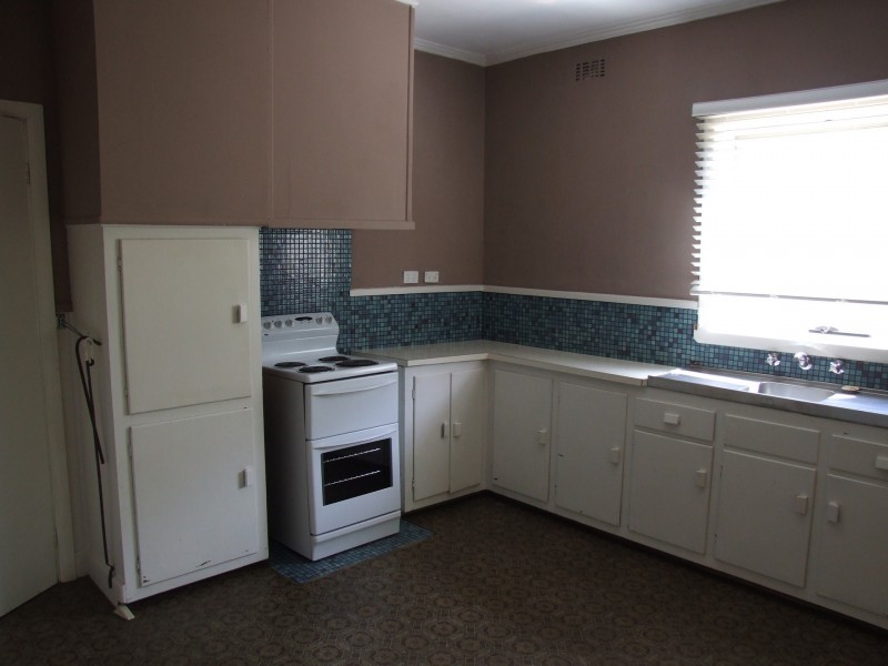 74 Goold Street, Bairnsdale VIC 3875