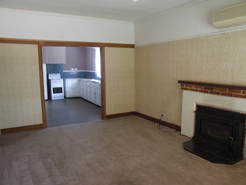 74 Goold Street, Bairnsdale VIC 3875