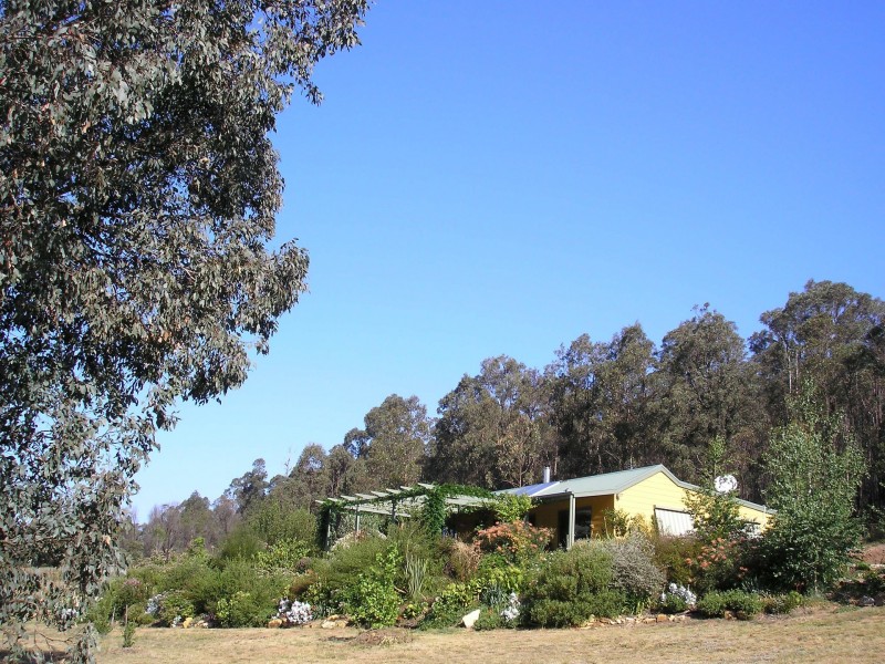 500 Bellbird Road, Clifton Creek VIC 3875