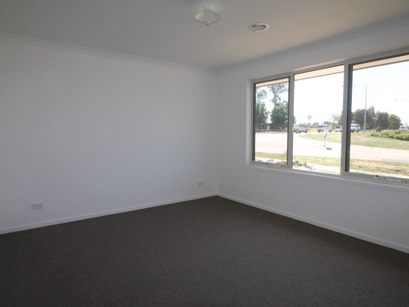 83 Timbarra Drive, Eastwood VIC 3875