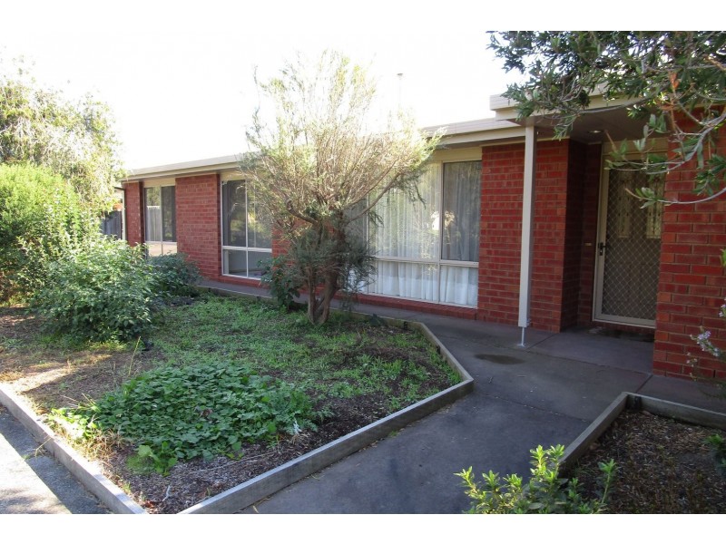 2 Morekana Crescent, Eastwood VIC 3875