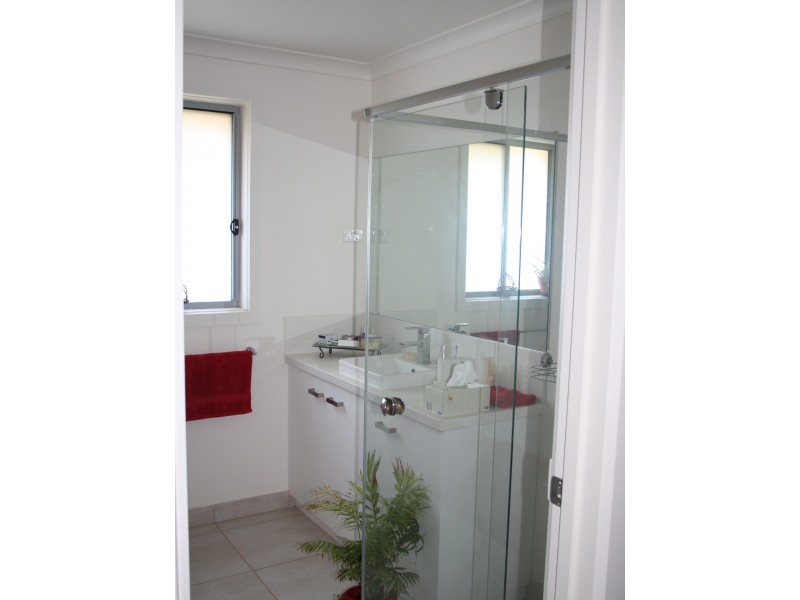 11 Whipbird Street, Bairnsdale VIC 3875