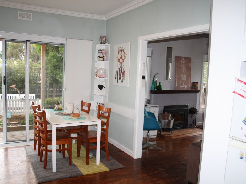 1 Grosvenor Court, Bairnsdale VIC 3875