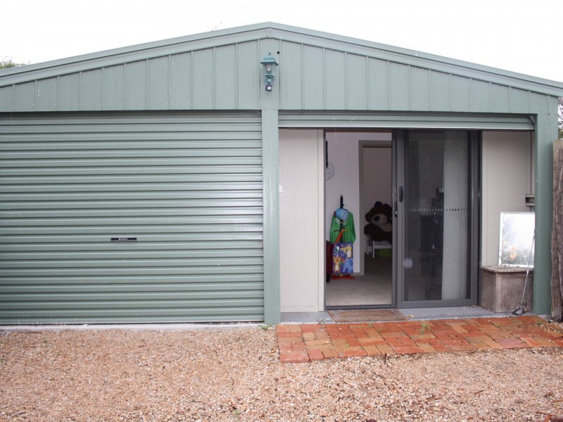 1 Grosvenor Court, Bairnsdale VIC 3875