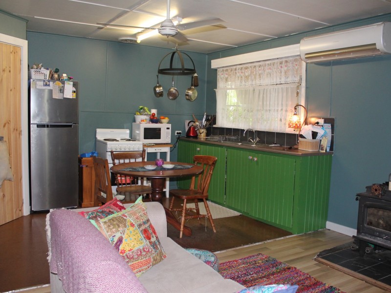 6 Donelly Street, Bruthen VIC 3885