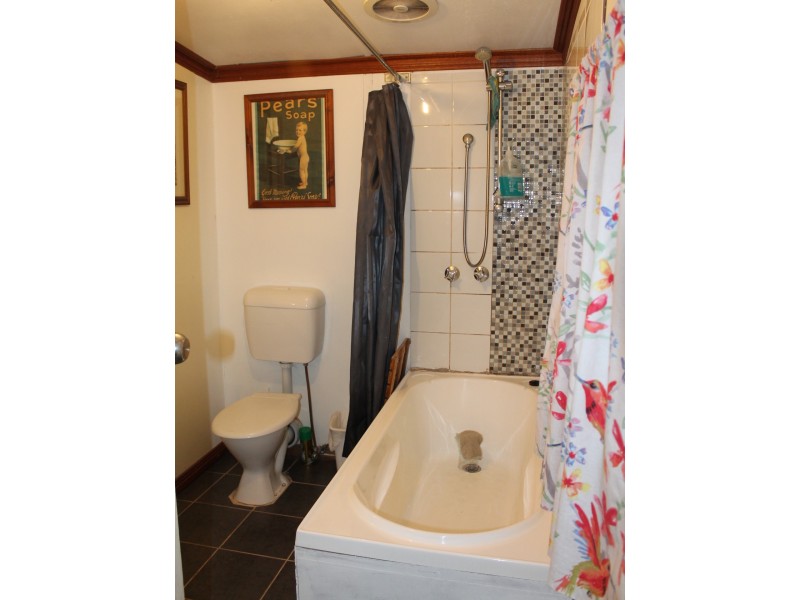 6 Donelly Street, Bruthen VIC 3885