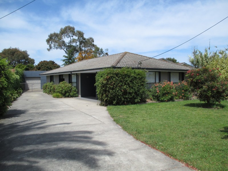 20 Charles Street, Bairnsdale VIC 3875