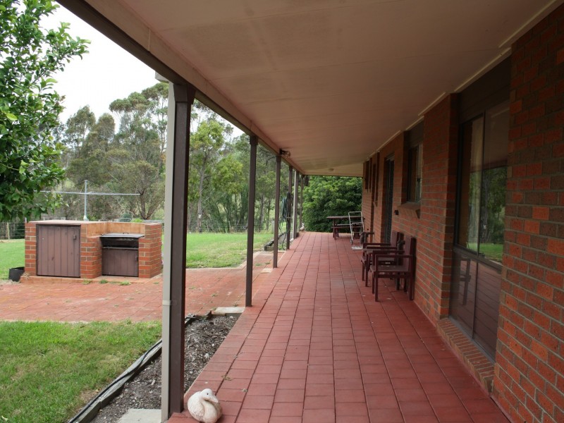 300 Clifton West Road, Mount Taylor VIC 3875