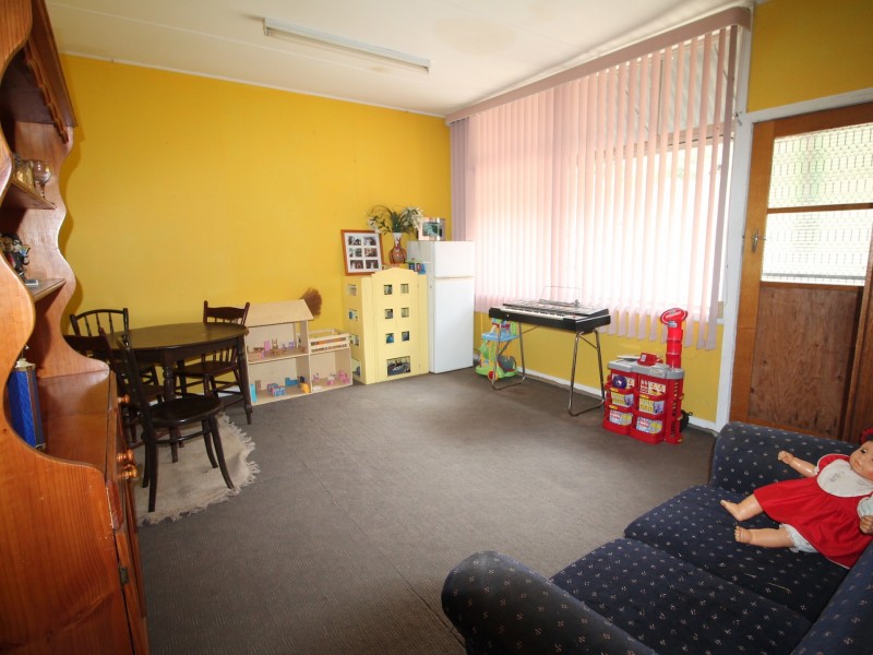 56 Johnston Street, Ensay VIC 3895