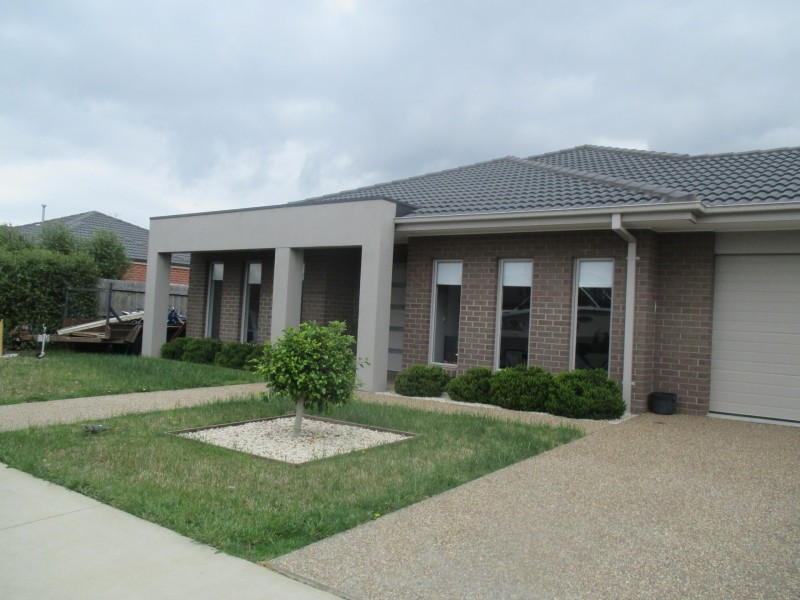 5 Ruby’s Way, Eastwood VIC 3875