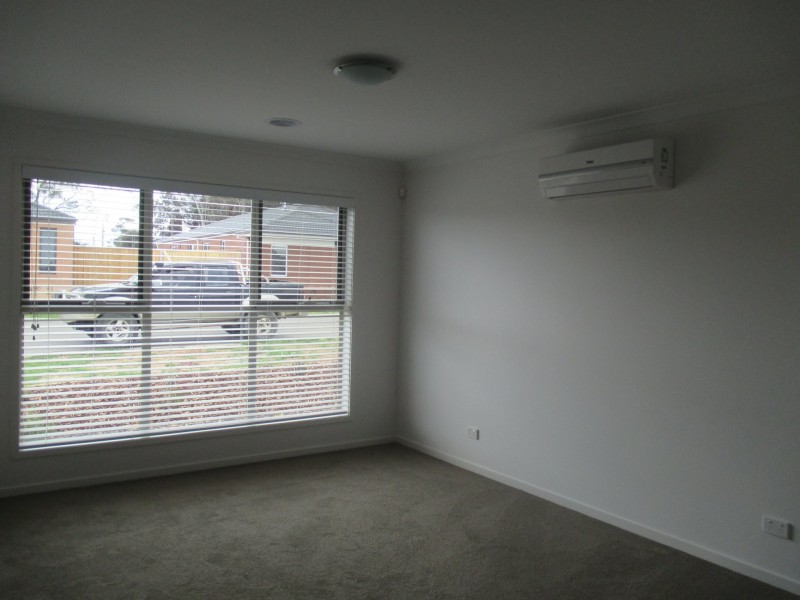 21 Eastcoast Court, Bairnsdale VIC 3875