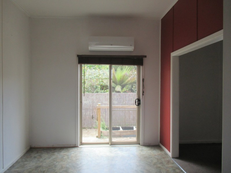 32 Alexander Parade, Bairnsdale VIC 3875