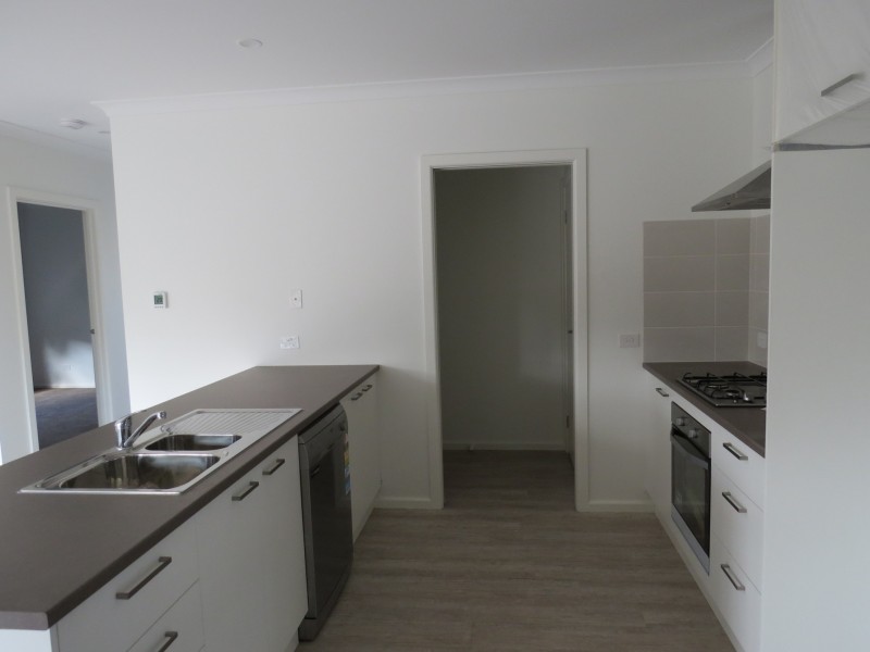 2 Schrader Court, Eastwood VIC 3875