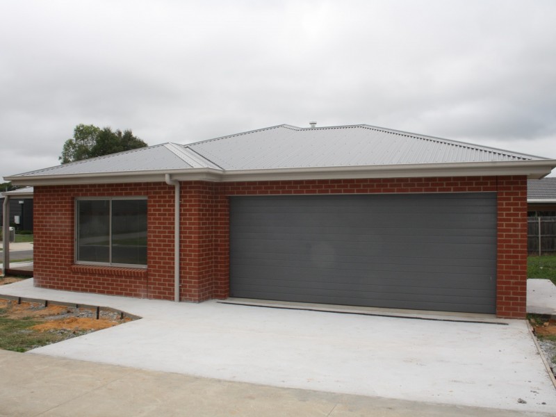 2 Schrader Court, Eastwood VIC 3875