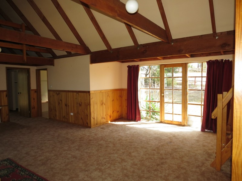 13 McCoy Street, Omeo VIC 3898