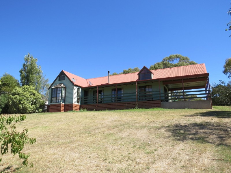 13 McCoy Street, Omeo VIC 3898