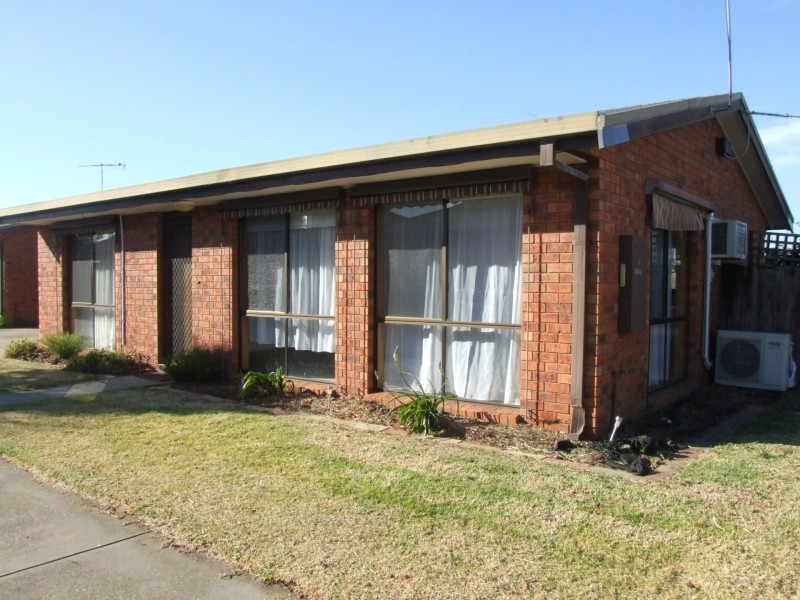 Unit 1/1 Dahlsen Crescent, Bairnsdale VIC 3875