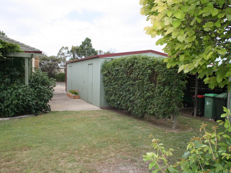 22 Timbarra Drive, Eastwood VIC 3875