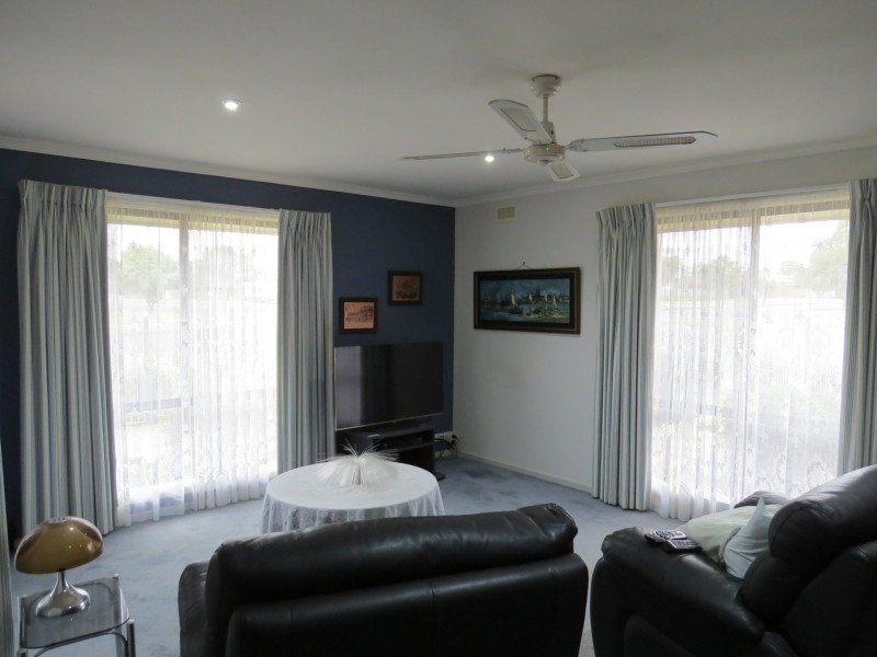 72 Drevermann Street, Bairnsdale VIC 3875