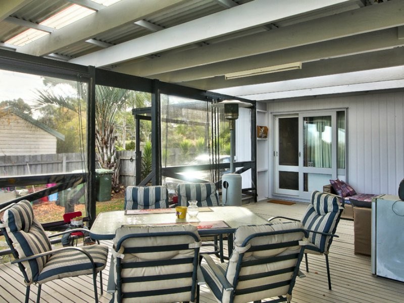 31 Tierney Street, Wy Yung VIC 3875