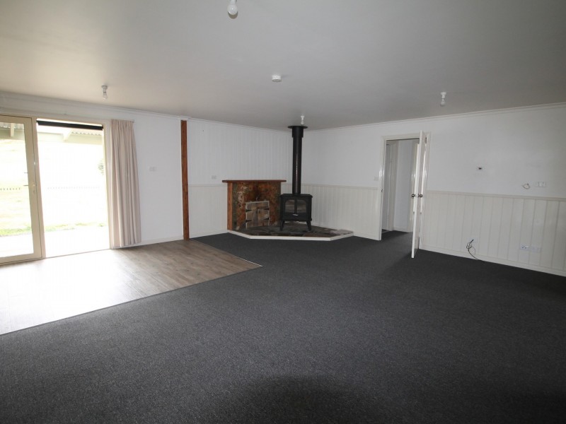 12 Howitt Street, Omeo VIC 3898