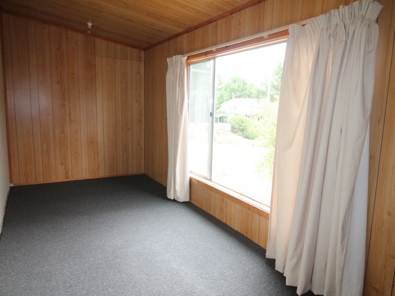 12 Howitt Street, Omeo VIC 3898