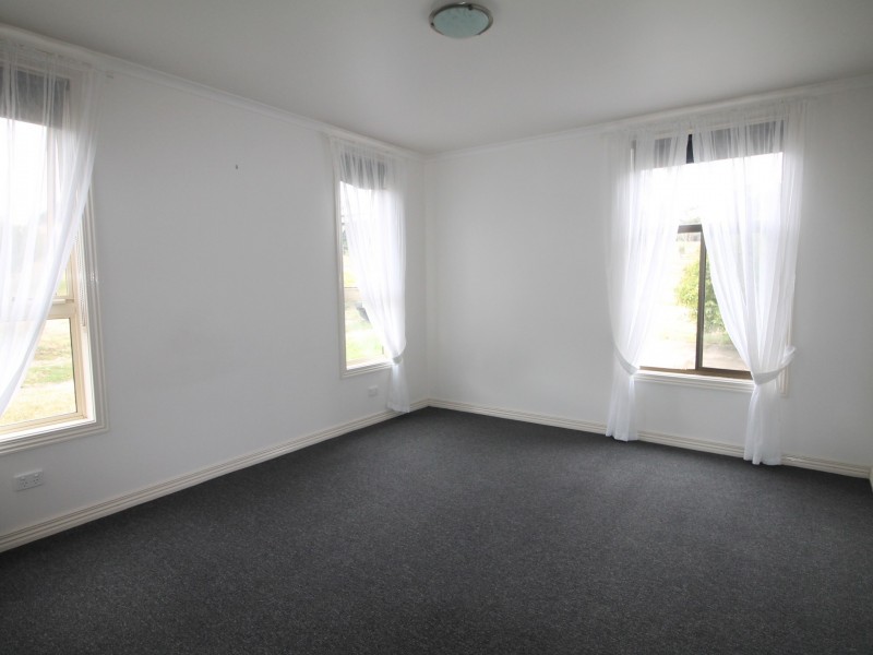 12 Howitt Street, Omeo VIC 3898