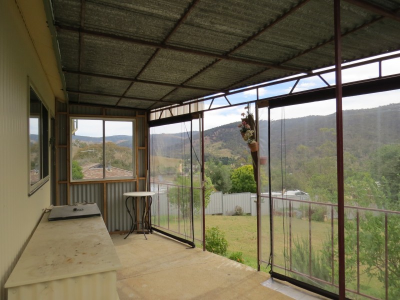 12 Howitt Street, Omeo VIC 3898