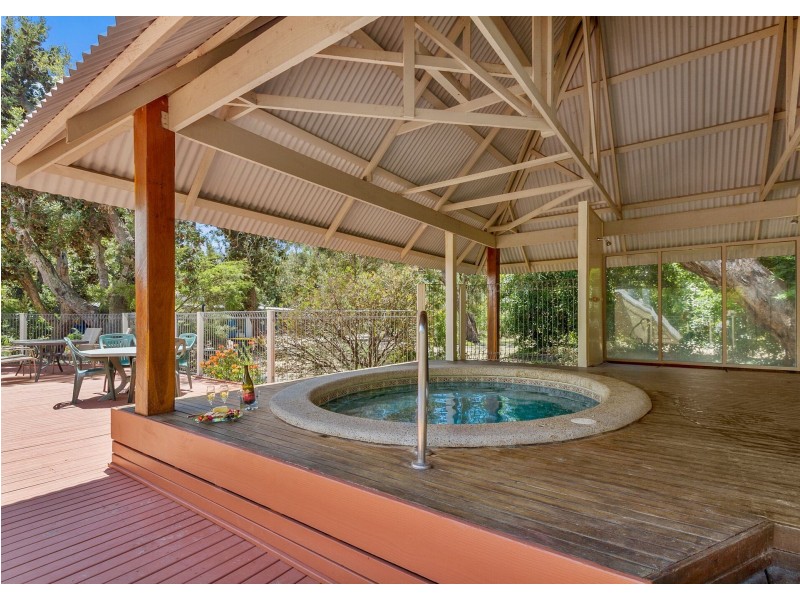 Unit 4/200 Wattle Point Road, Forge Creek VIC 3875