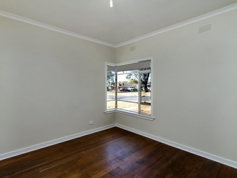 80 Bredt Street, Bairnsdale VIC 3875