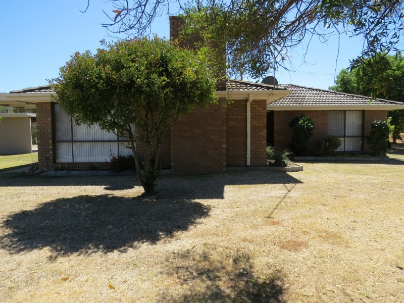 13 Crisp Street, Omeo VIC 3898