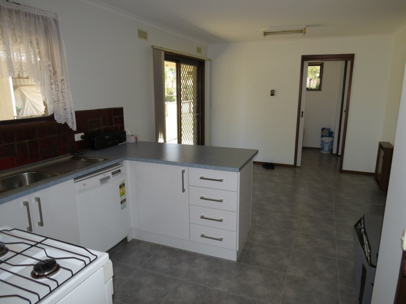 13 Crisp Street, Omeo VIC 3898