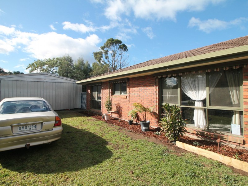 2 Bankin Court, Bairnsdale VIC 3875