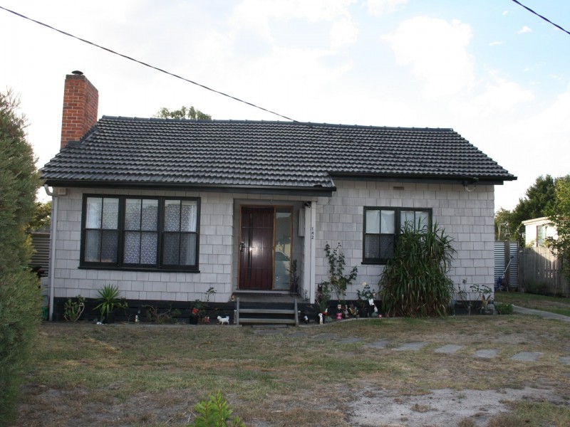 142 Dalmahoy Street, Bairnsdale VIC 3875