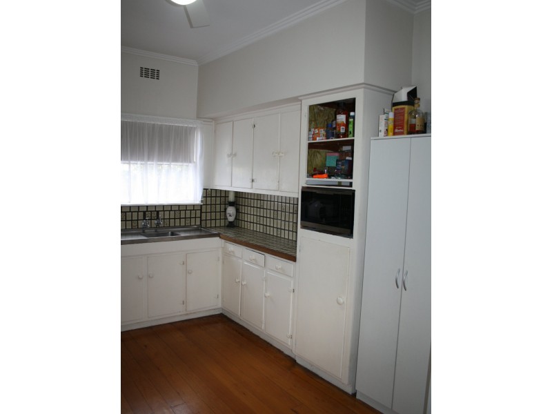 142 Dalmahoy Street, Bairnsdale VIC 3875
