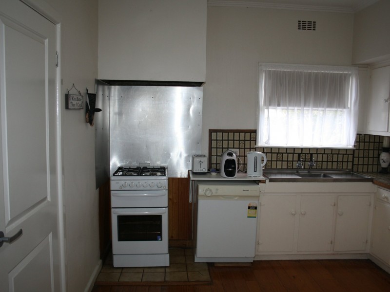 142 Dalmahoy Street, Bairnsdale VIC 3875