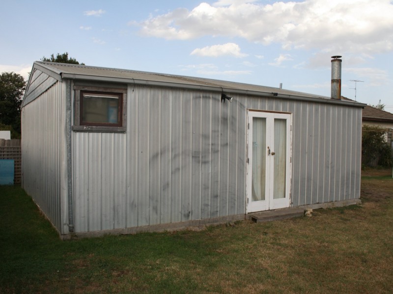 142 Dalmahoy Street, Bairnsdale VIC 3875