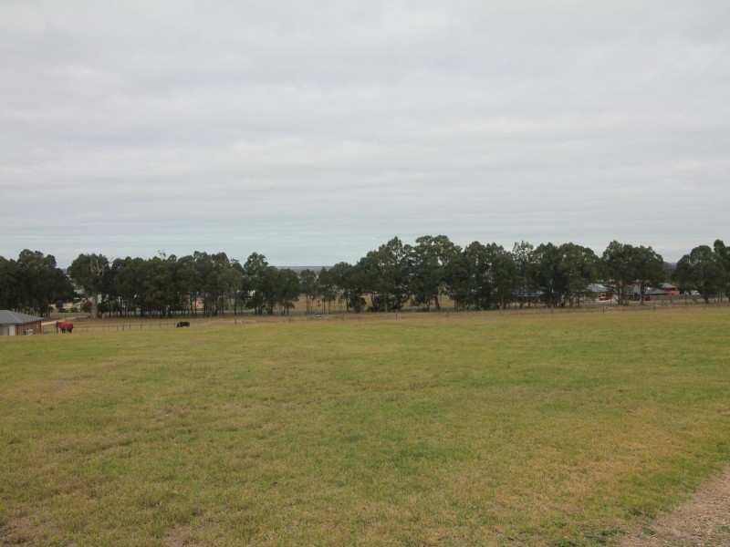 11 Balfours Road, Lucknow VIC 3875