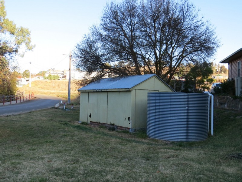 21 Creek Street, Omeo VIC 3898