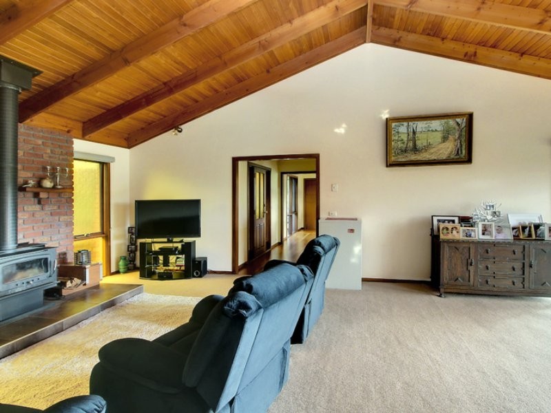 1090 Deptford Road, Clifton Creek VIC 3875