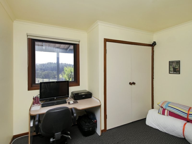 1090 Deptford Road, Clifton Creek VIC 3875