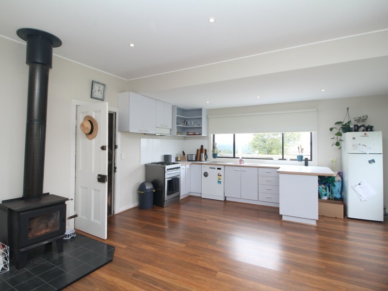 760 Friday Creek Road, Iguana Creek VIC 3875