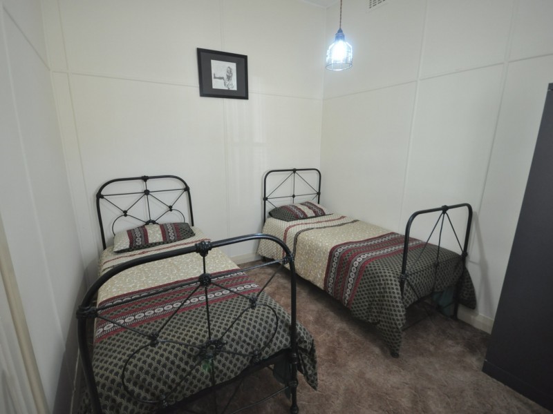 24 Pinnock Street, Bairnsdale VIC 3875