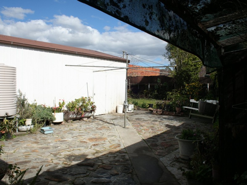 12 Stavely Street, Bairnsdale VIC 3875